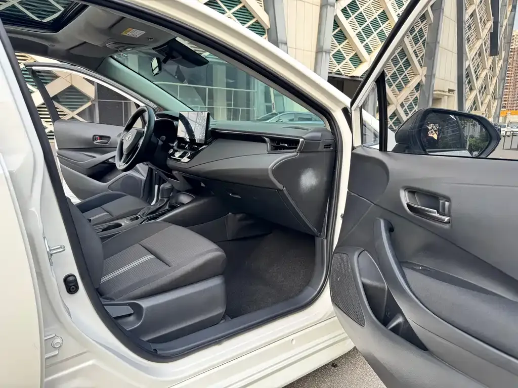 Toyota Levin 2025 из CN, фото 3