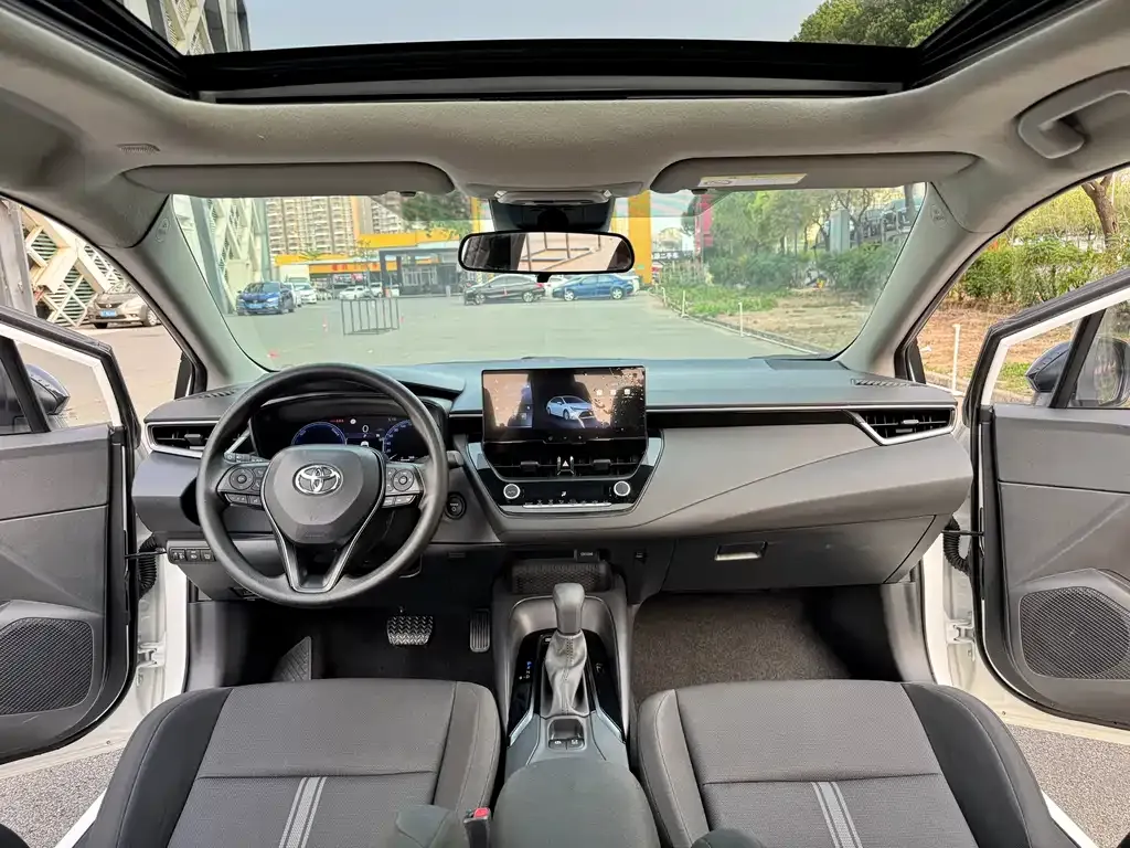 Toyota Levin 2025 из CN, фото 2