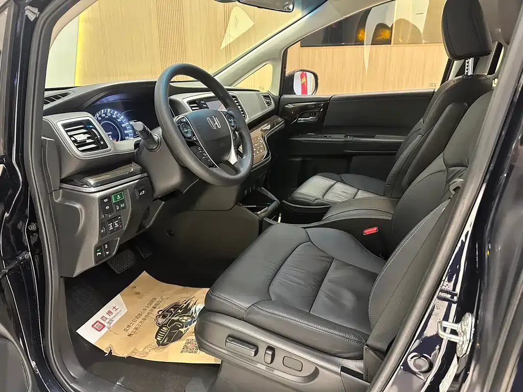 Honda Odyssey 2021 из CN, фото 10