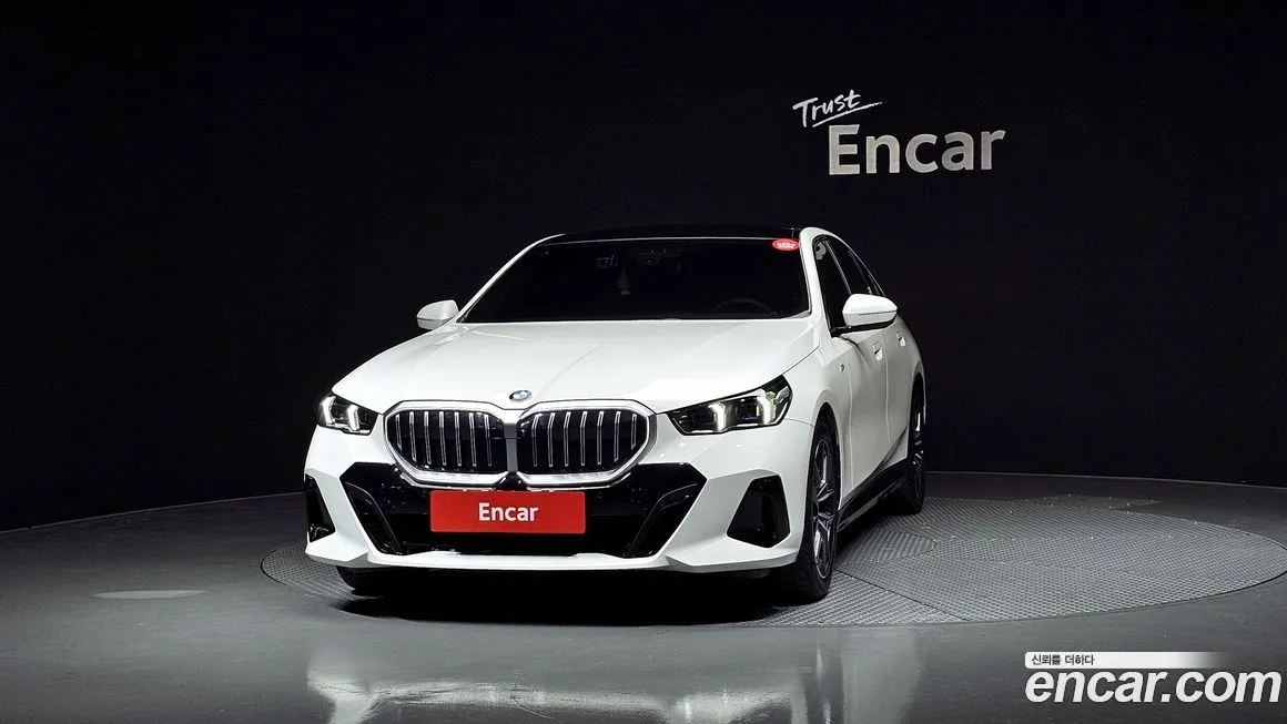 BMW 5-Series 2025 из KR, фото 7