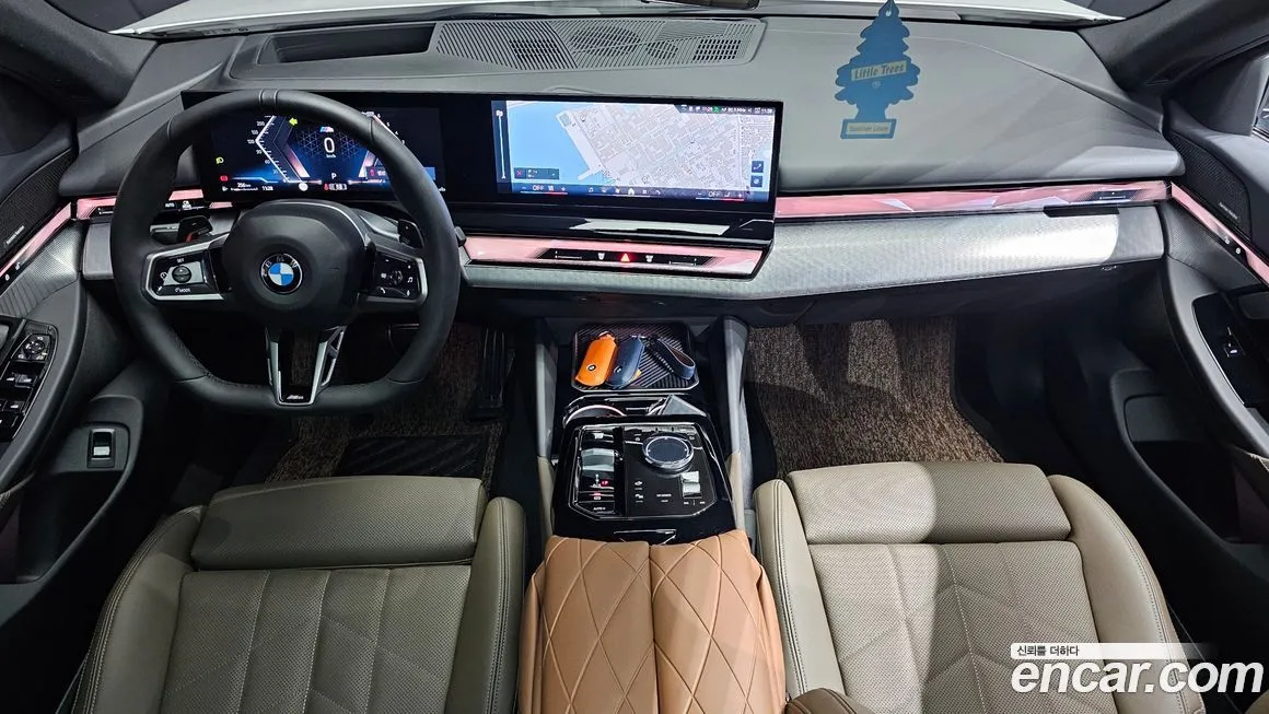 BMW 5-Series 2025 из KR, фото 8