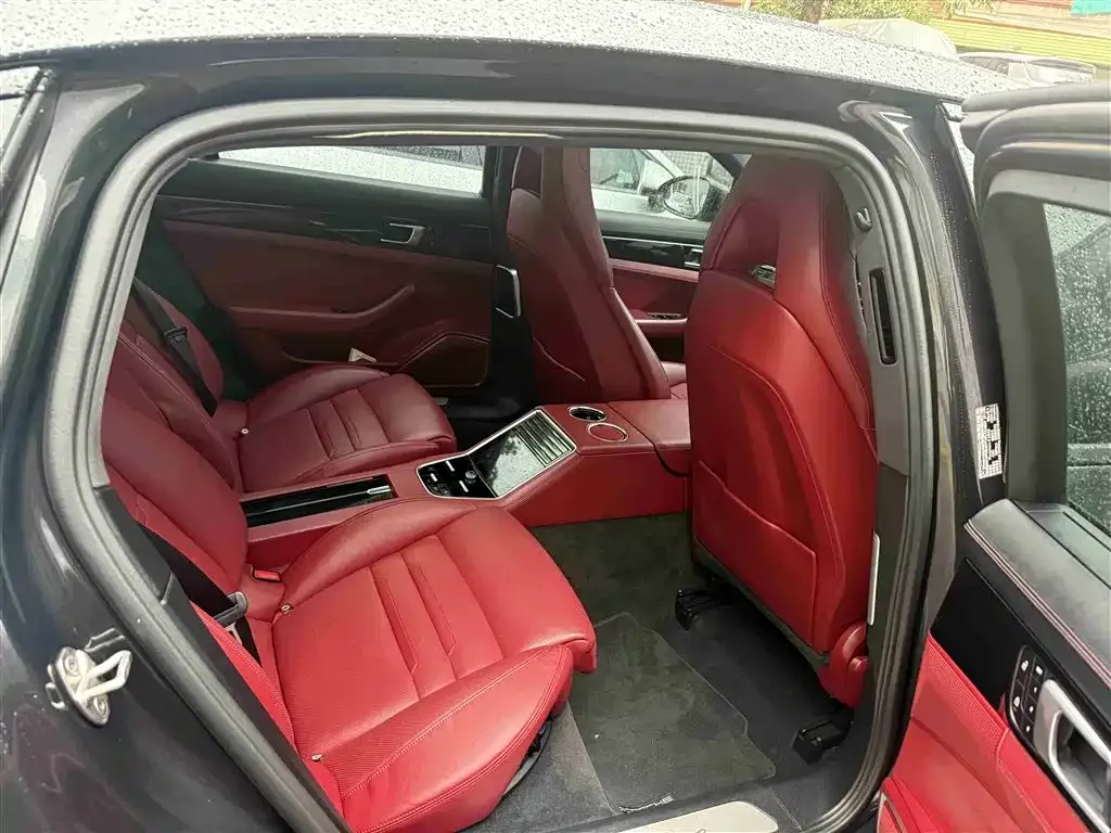 Porsche Panamera 2023 из CN, фото 10