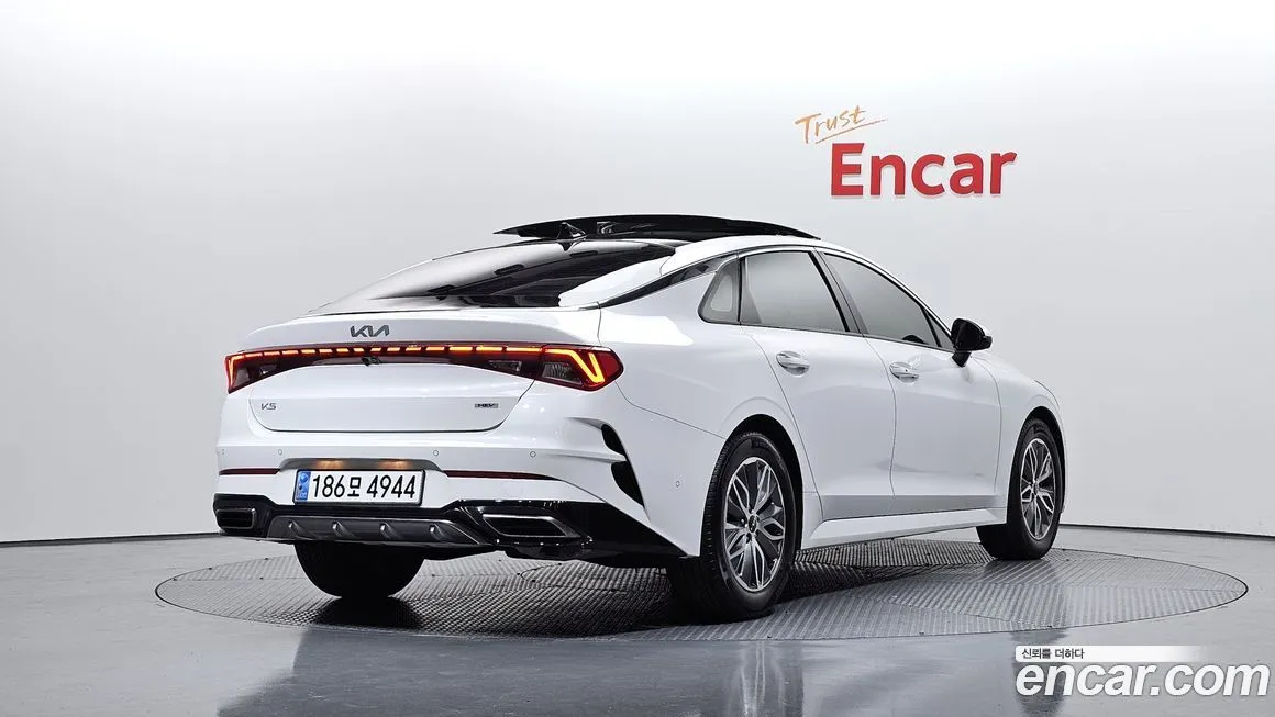 Kia K5 2023 из KR, фото 3