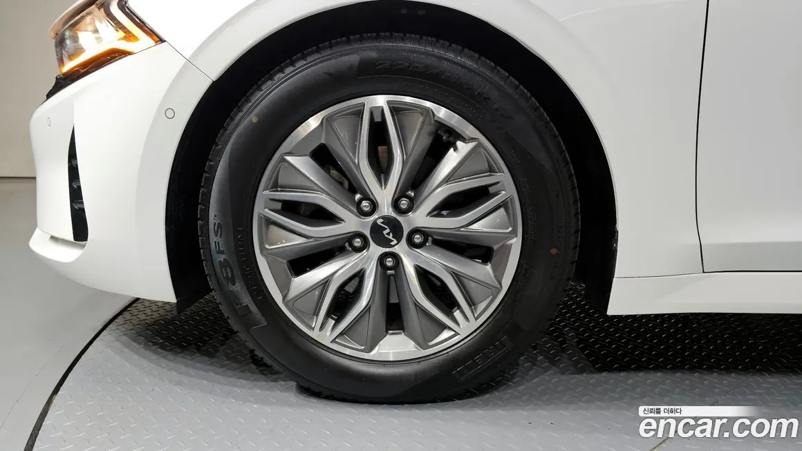 Kia K5 2023 из KR, фото 6