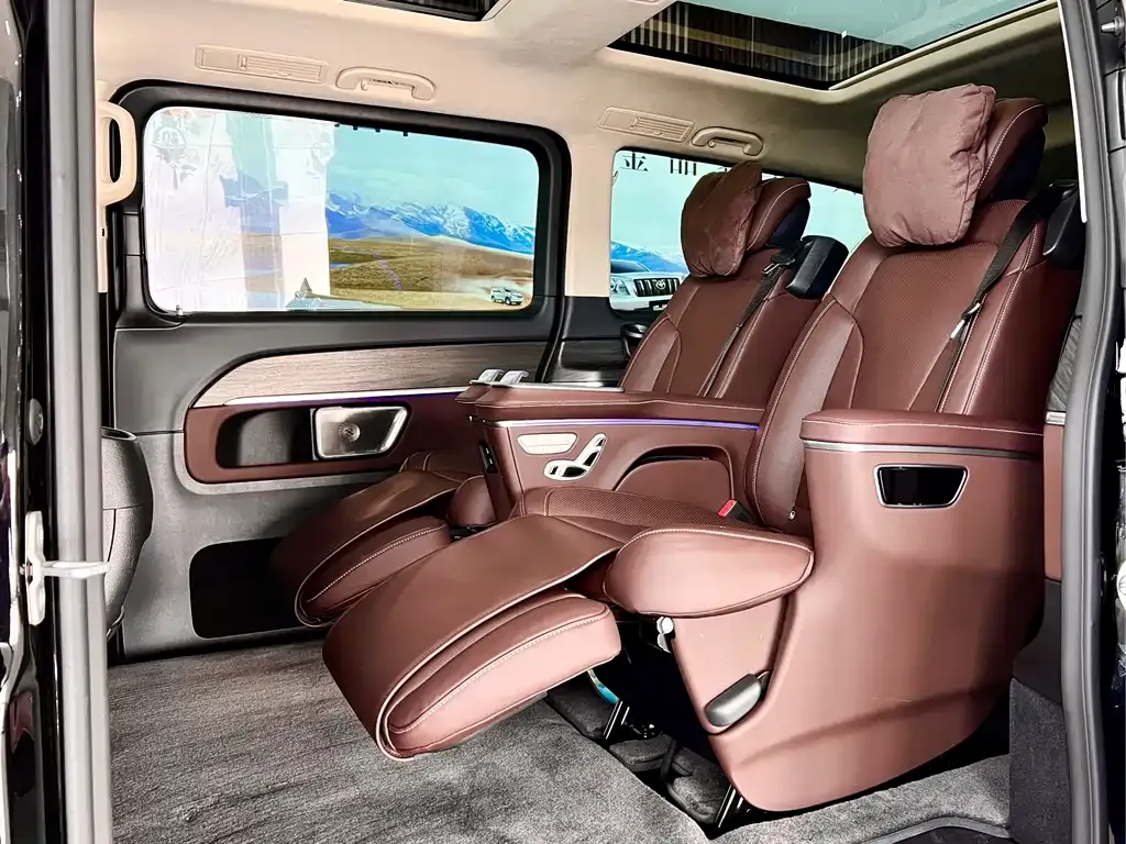 Mercedes-Benz V-Class 2025 из CN, фото 9