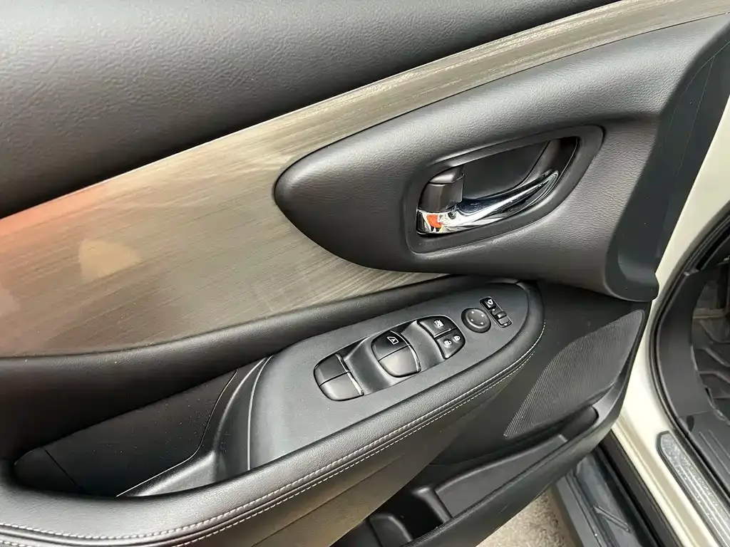 Nissan Murano 2021 из CN, фото 2
