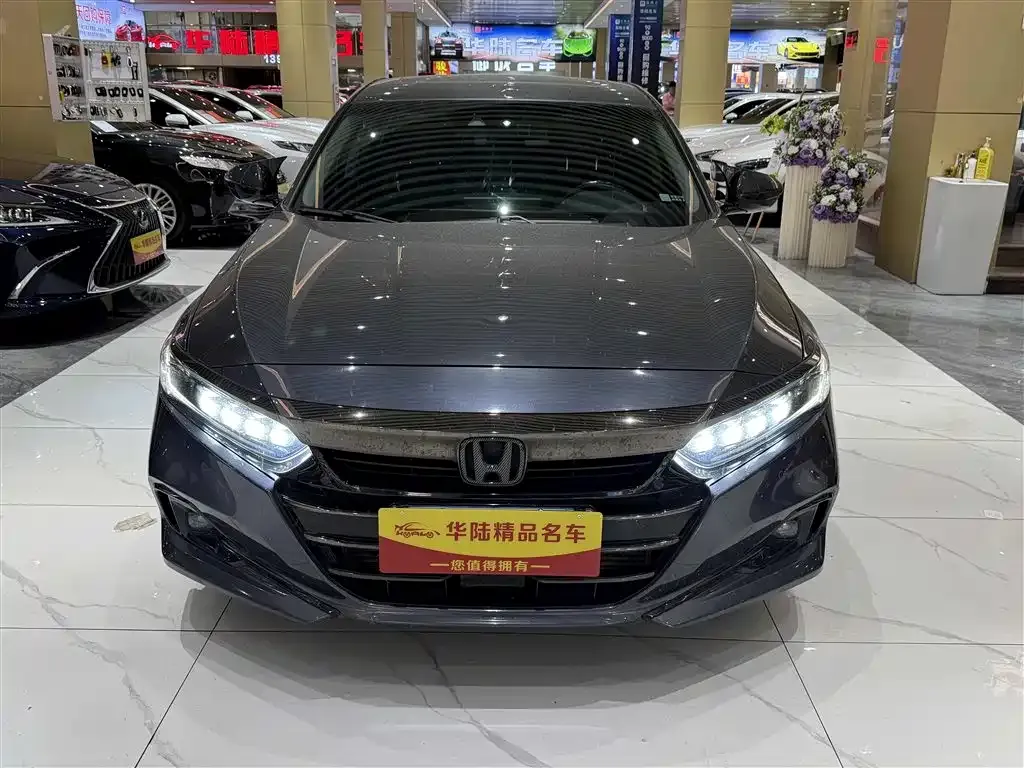 Honda Accord — фото 4
