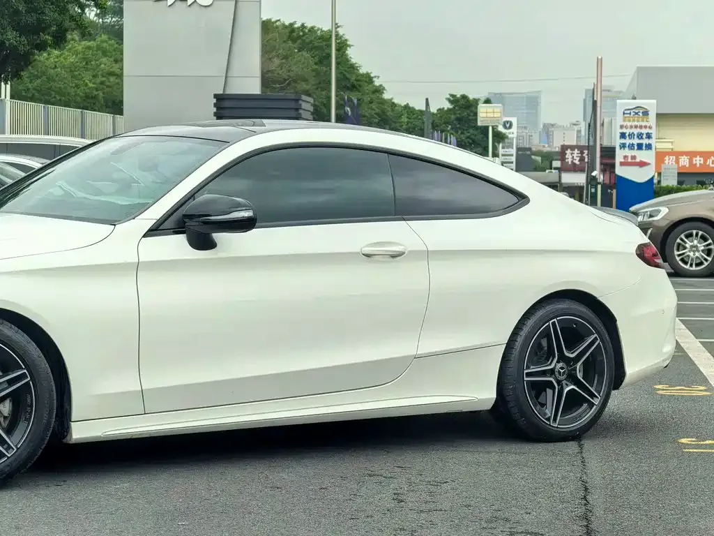 Mercedes-Benz C-Class (Import) — фото 2
