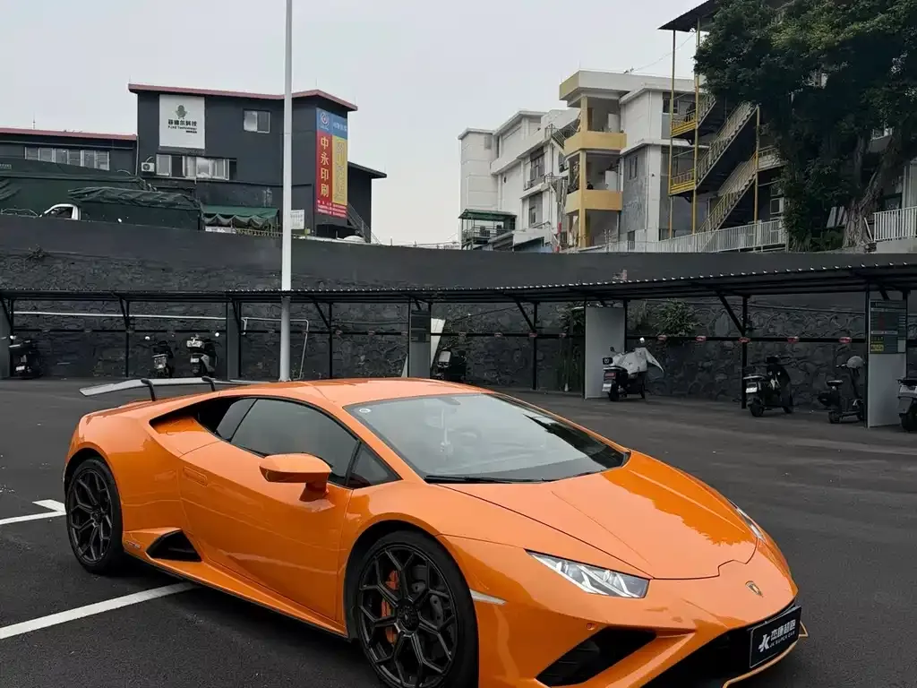Lamborghini Huracan — фото 2