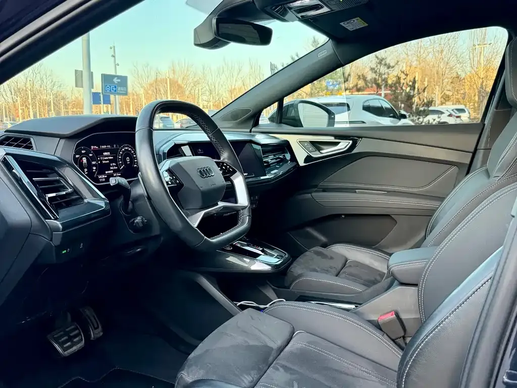 Audi Q4 e-tron 2023 из CN, фото 9