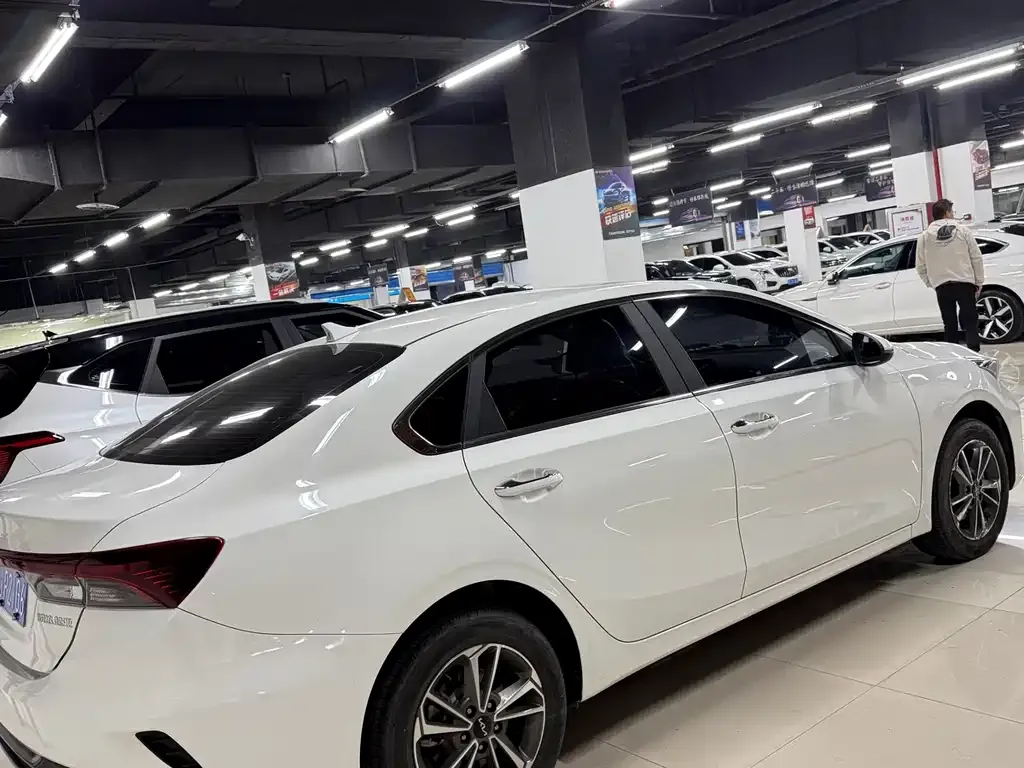 Kia K3 2023 из CN, фото 6