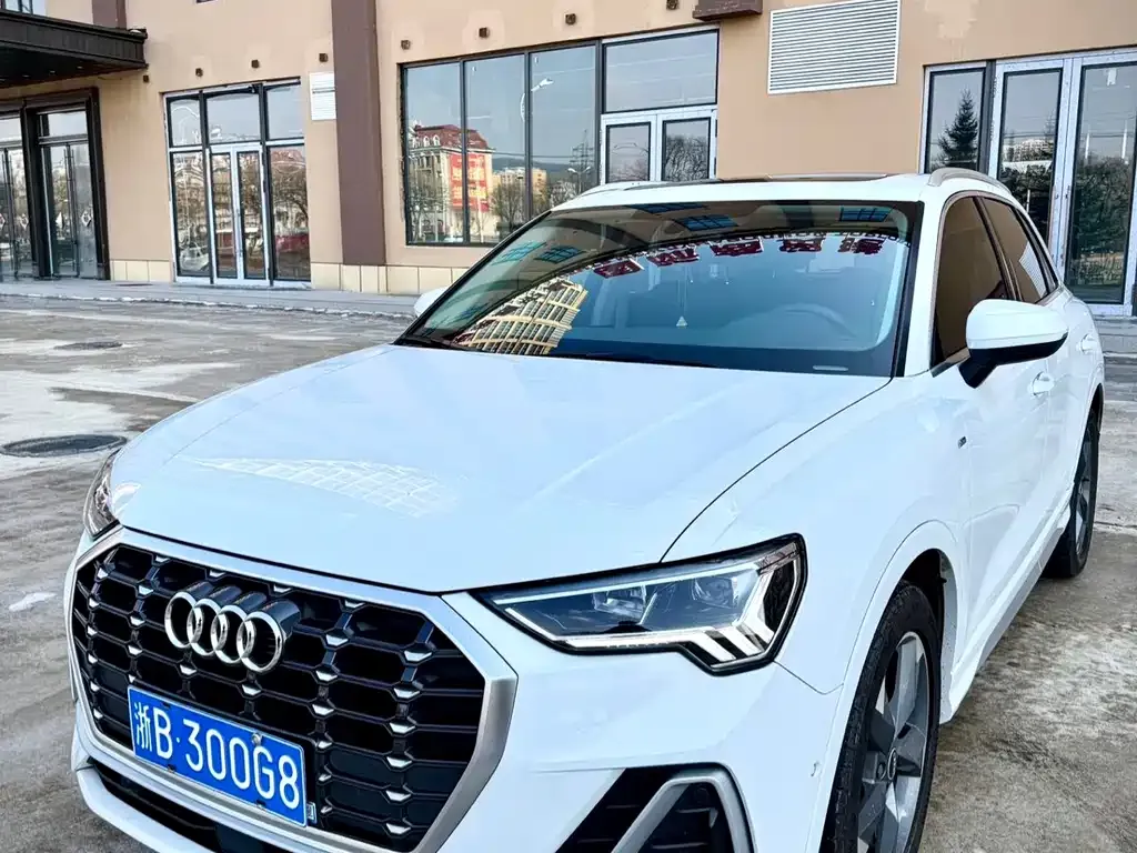 Audi Q3 2022 из CN, фото 1