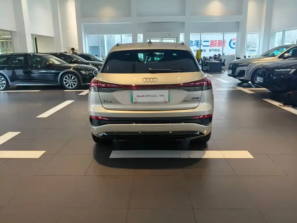 Audi Q4 e-tron 2025 из CN, фото 2