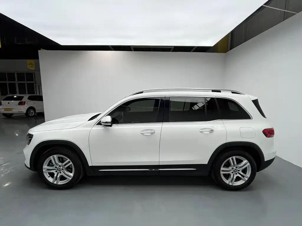 Mercedes-Benz GLB 2023 из CN, фото 7