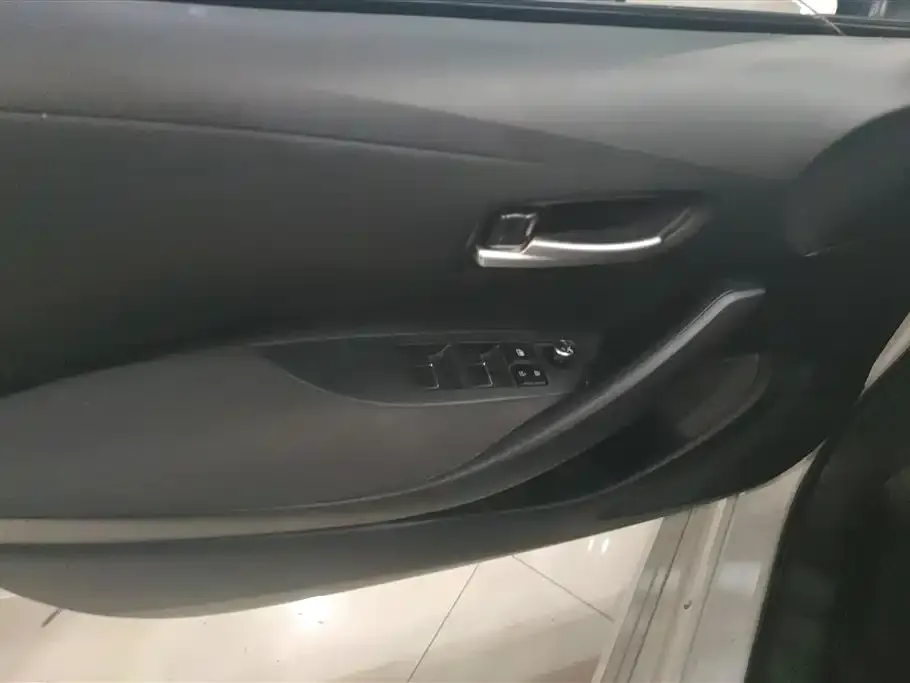 Toyota Corolla 2022 из CN, фото 10