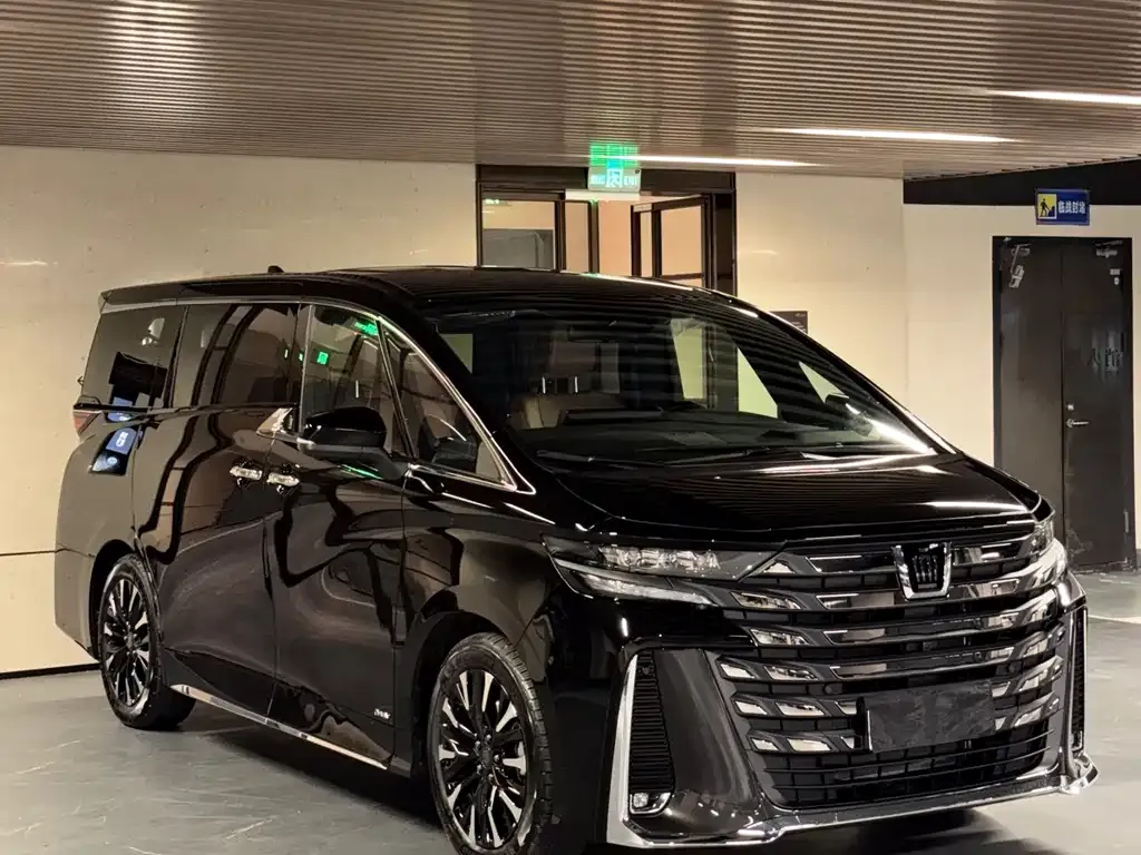 Toyota Vellfire 2026 из CN, фото 3