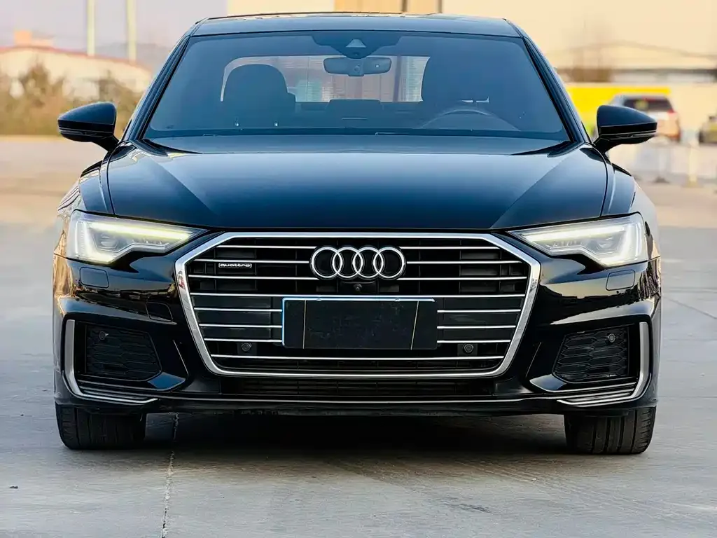 Audi A6L — фото 8