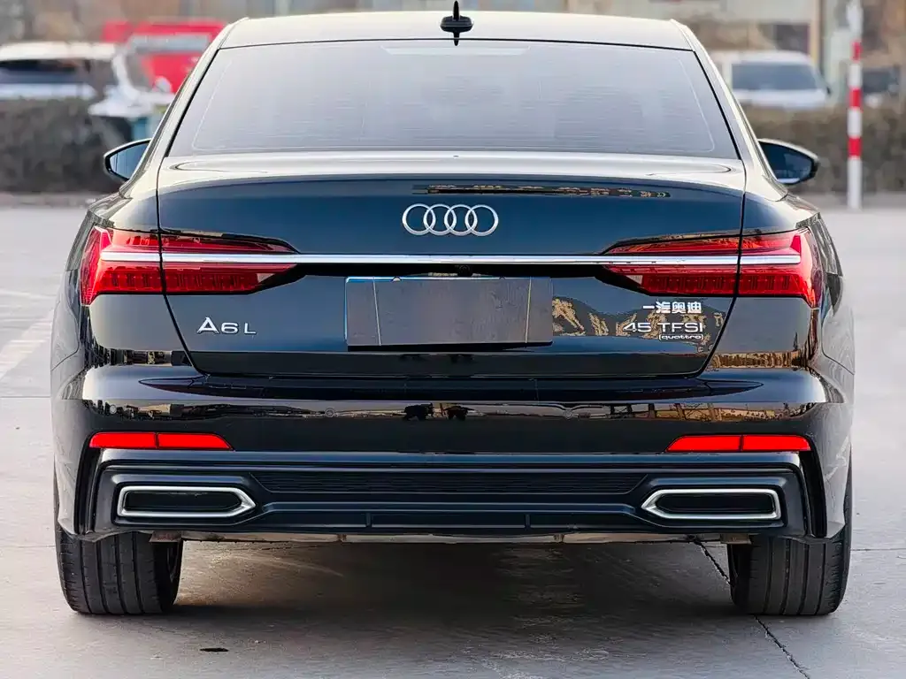 Audi A6L — фото 4