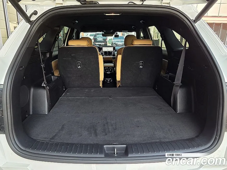 Kia Sorento — фото 5