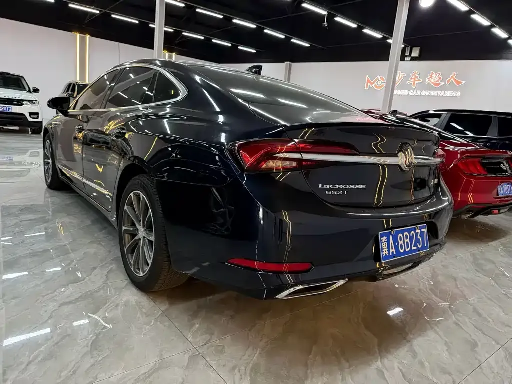 Buick LaCrosse 2022 из CN, фото 2