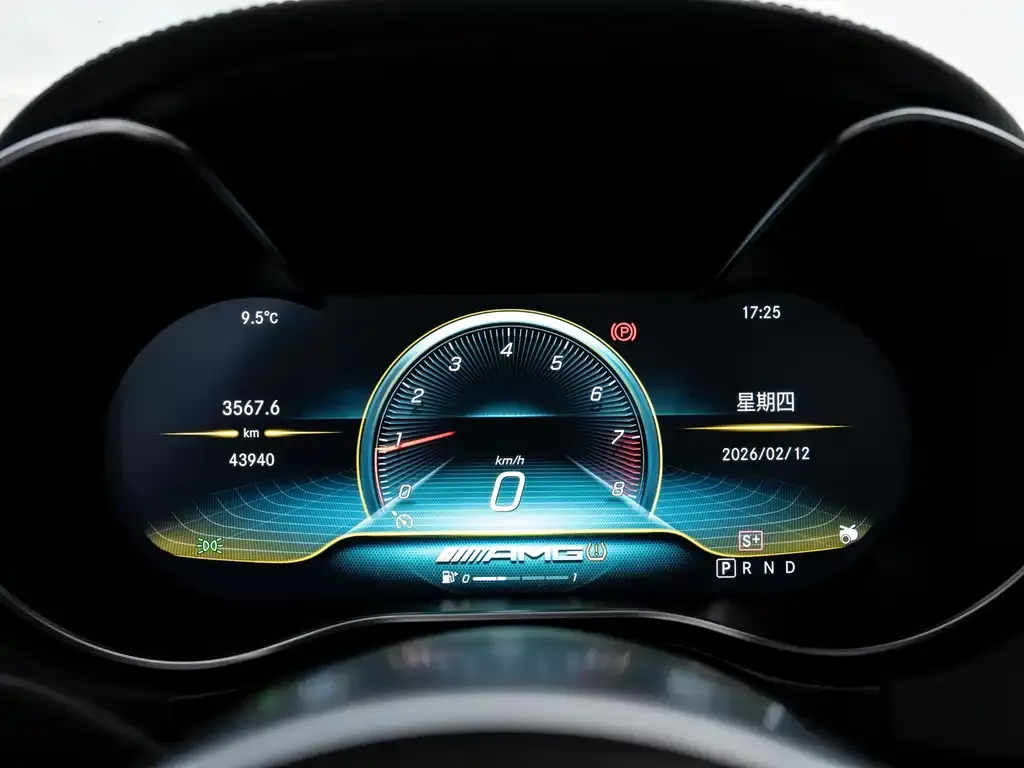Mercedes-Benz AMG GT — фото 7