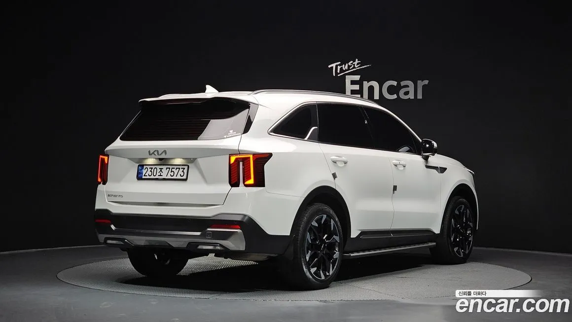 Kia Sorento — фото 3