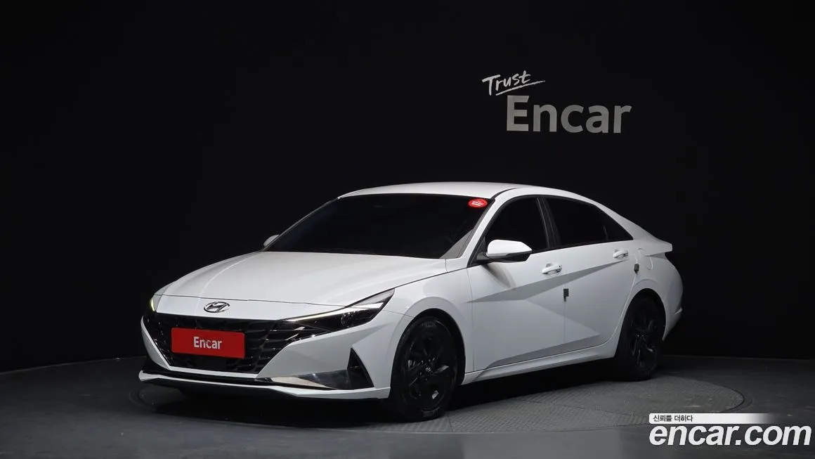 Hyundai AVANTE 2023 из KR, фото 1