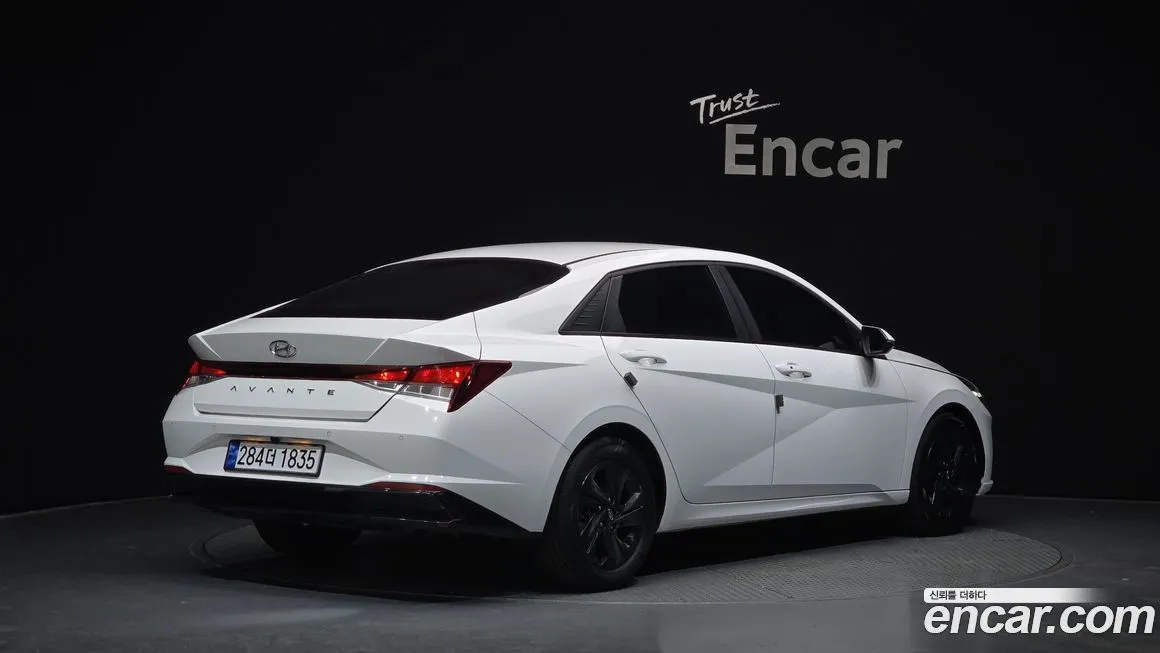 Hyundai AVANTE 2023 из KR, фото 6