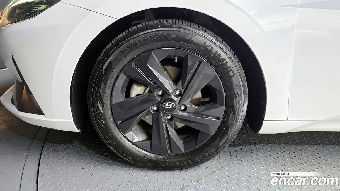 Hyundai AVANTE 2023 из KR, фото 8