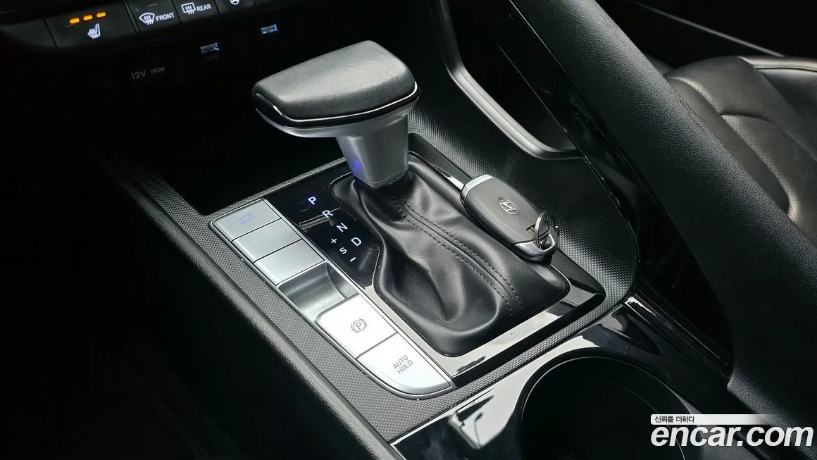 Hyundai AVANTE 2023 из KR, фото 2