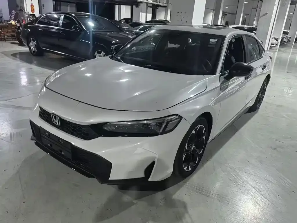 Honda Civic — фото 1