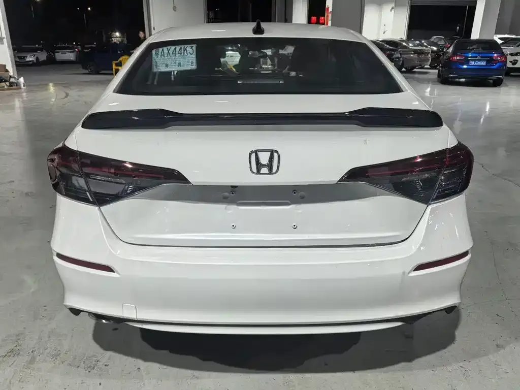 Honda Civic — фото 4