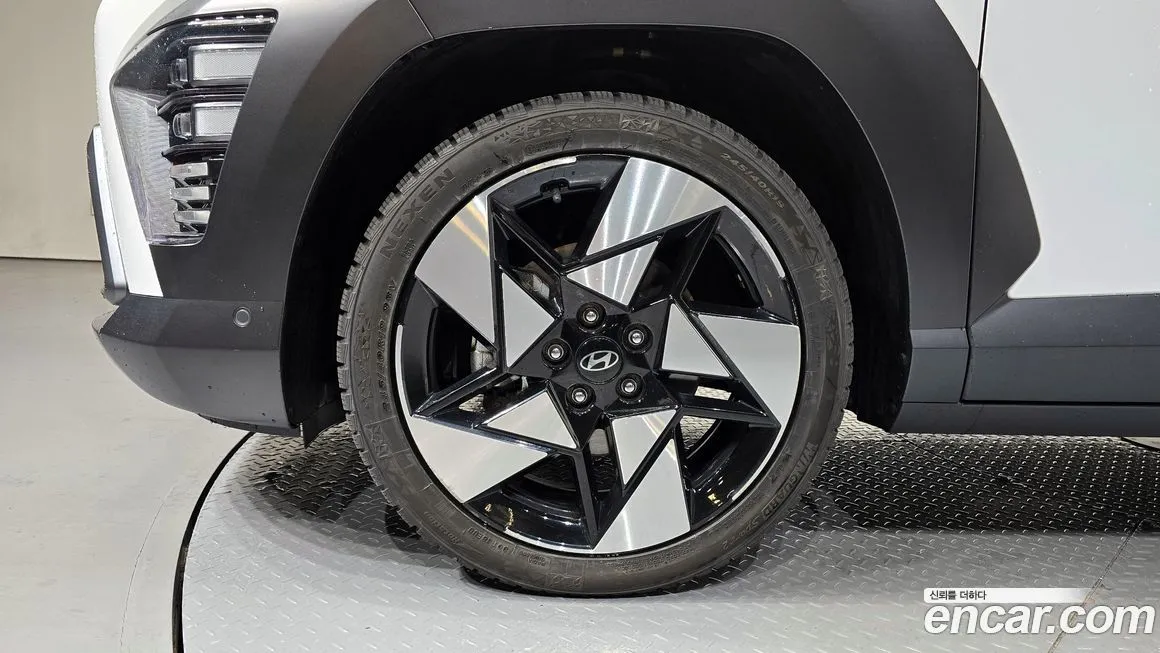 Hyundai Kona 2023 из KR, фото 8