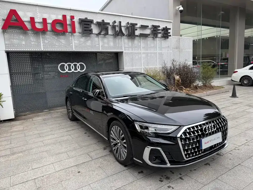 Audi A8 2024 из CN, фото 8