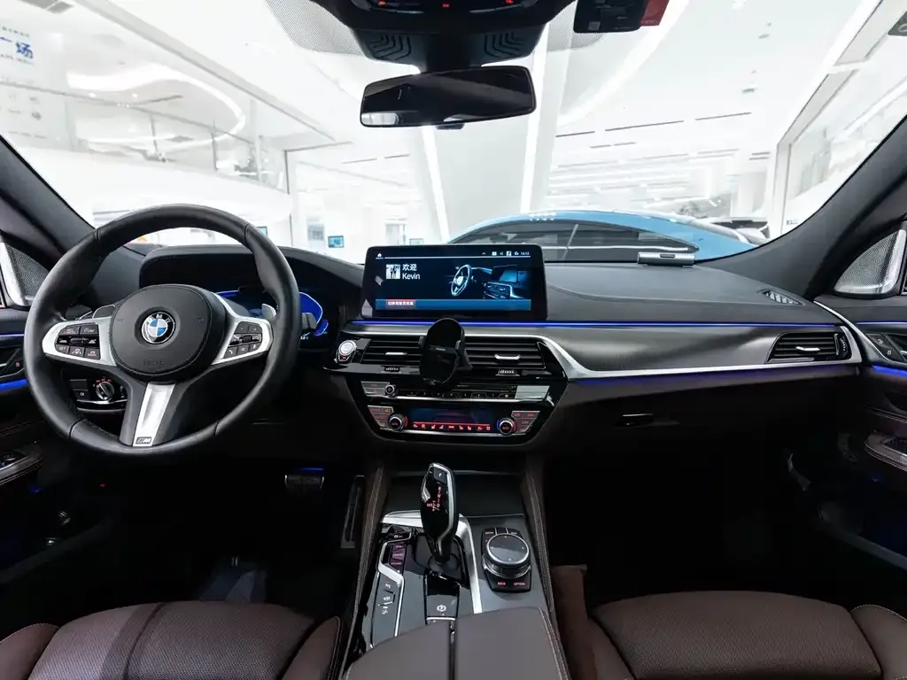 BMW 6 Series GT 2021 из CN, фото 3