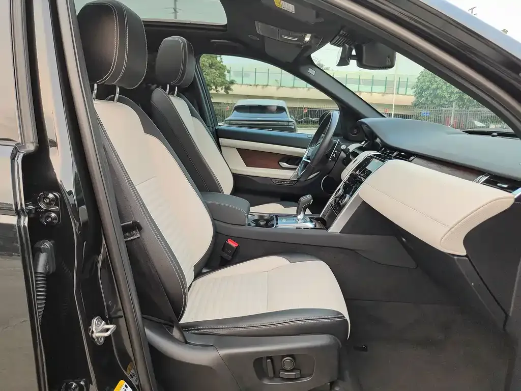 Land Rover Discovery Sport 2023 из CN, фото 2
