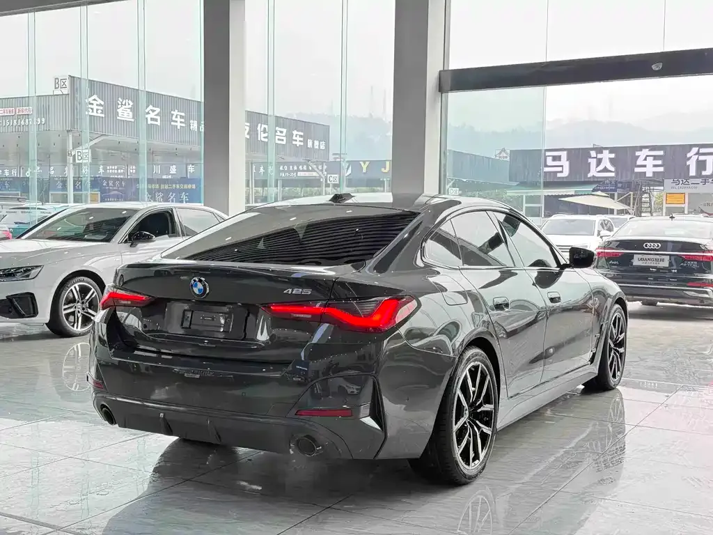 BMW 4 Series 2023 из CN, фото 2