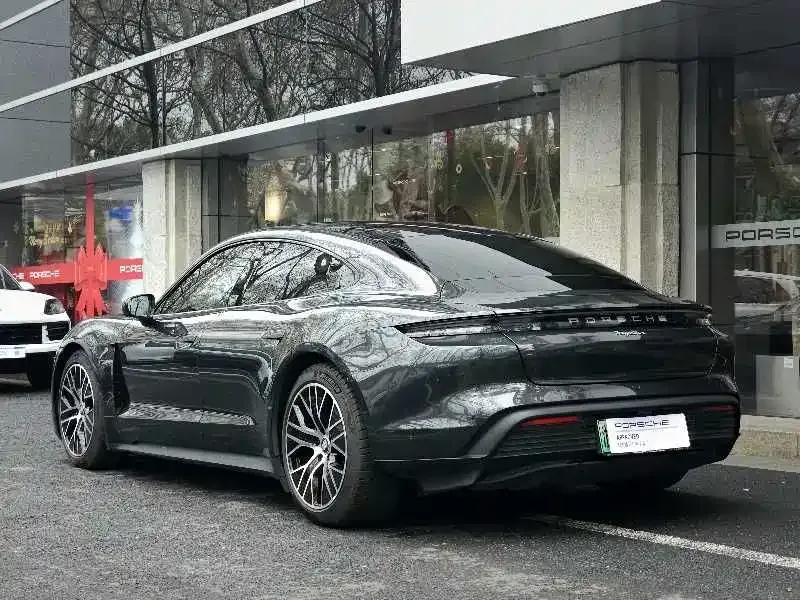 Porsche Taycan 2021 из CN, фото 2