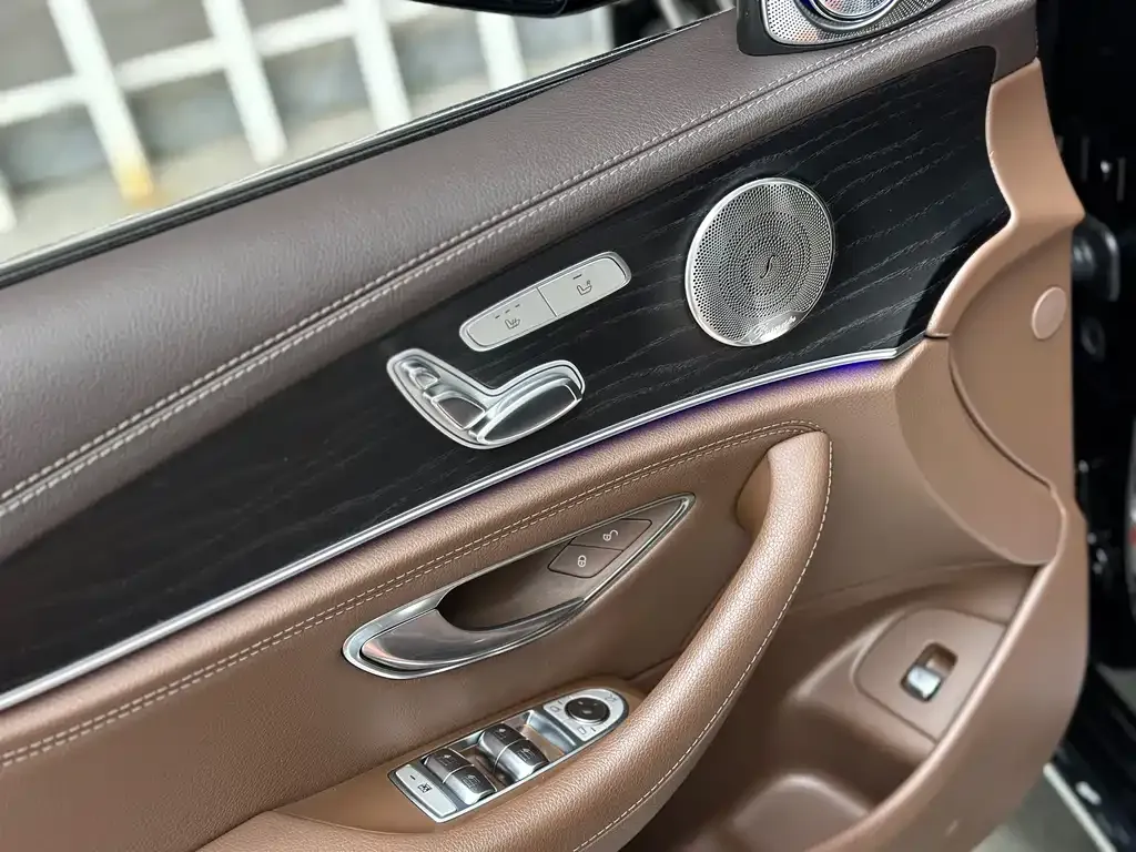 Mercedes-Benz E-Class 2022 из CN, фото 4