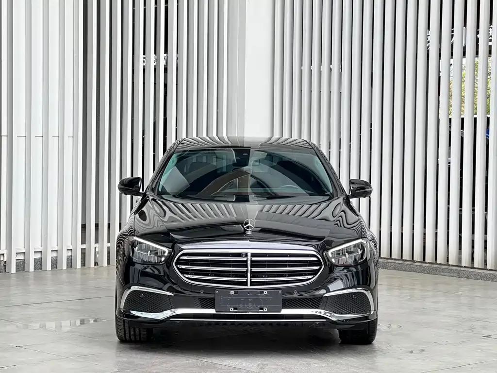 Mercedes-Benz E-Class 2022 из CN, фото 2