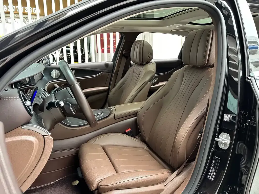 Mercedes-Benz E-Class 2022 из CN, фото 6