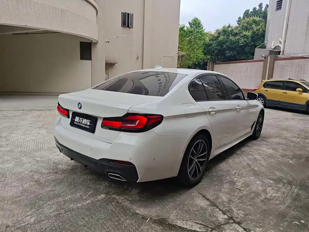 BMW 5 Series (Import) — фото 5