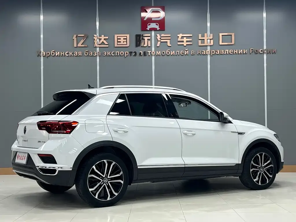 Volkswagen T-Roc 2021 из CN, фото 2