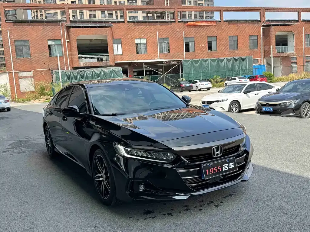 Honda Accord — фото 5