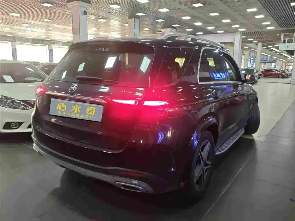Mercedes-Benz GLE 2023 из CN, фото 2