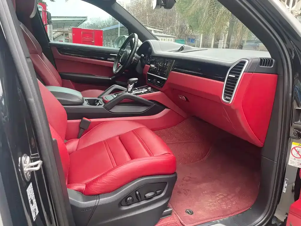 Porsche Cayenne 2023 из CN, фото 8