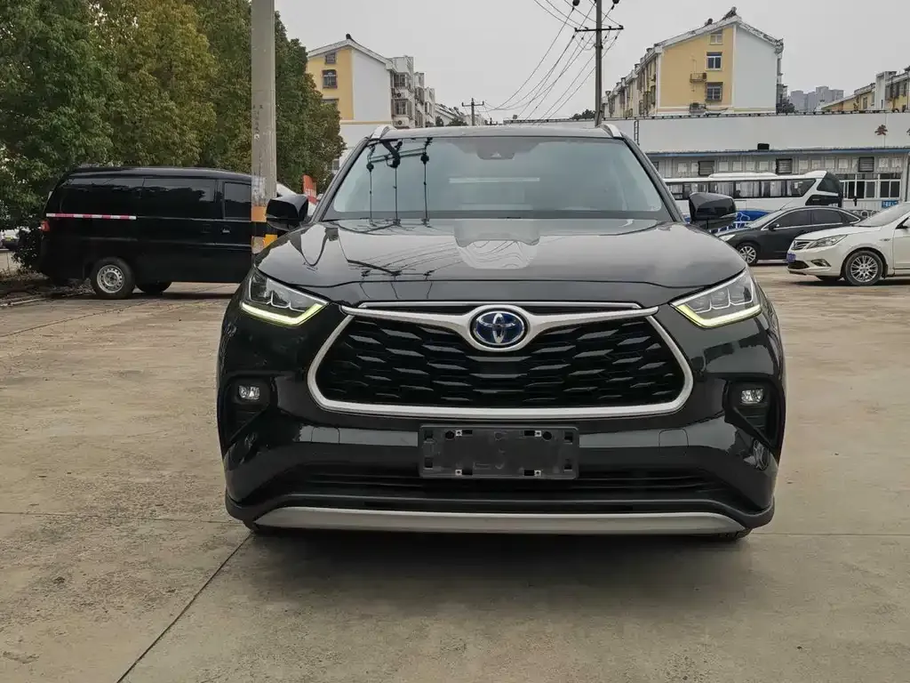 Toyota Highlander 2022 из CN, фото 1