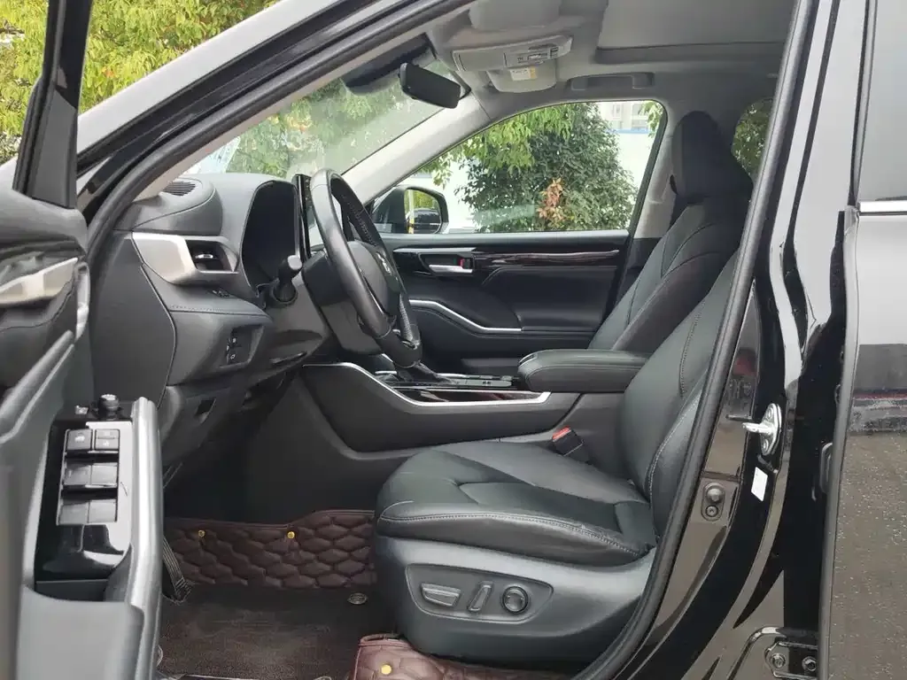 Toyota Highlander 2022 из CN, фото 9
