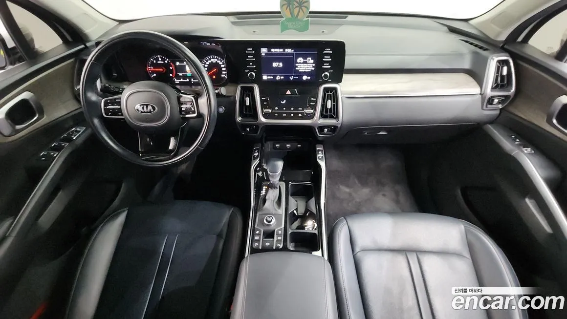 Kia Sorento — фото 4