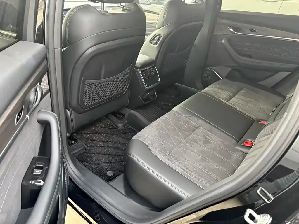 Geely Xingyue L 2025 из CN, фото 9